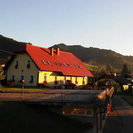 Vendégház Tourist Farm Pri Ratu Selnica ob Dravi